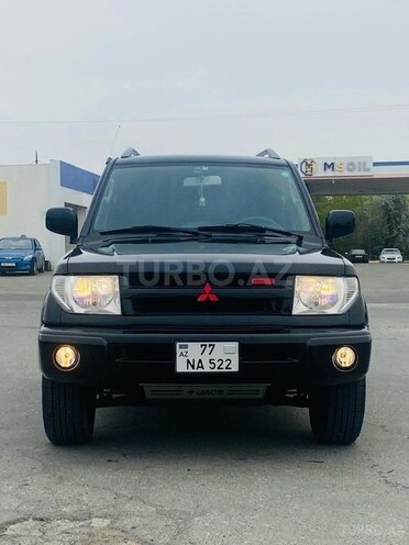 Mitsubishi Pajero io 1999, 243,700 km - 1.8 l - Bakı