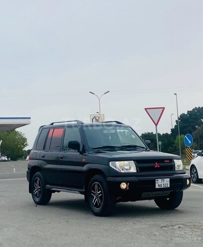 Mitsubishi Pajero io 1999, 243,700 km - 1.8 l - Bakı