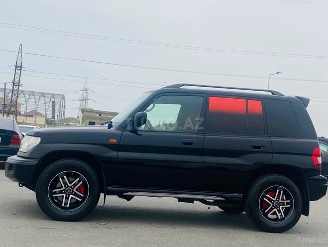 Mitsubishi Pajero io 1999, 243,700 km - 1.8 l - Bakı