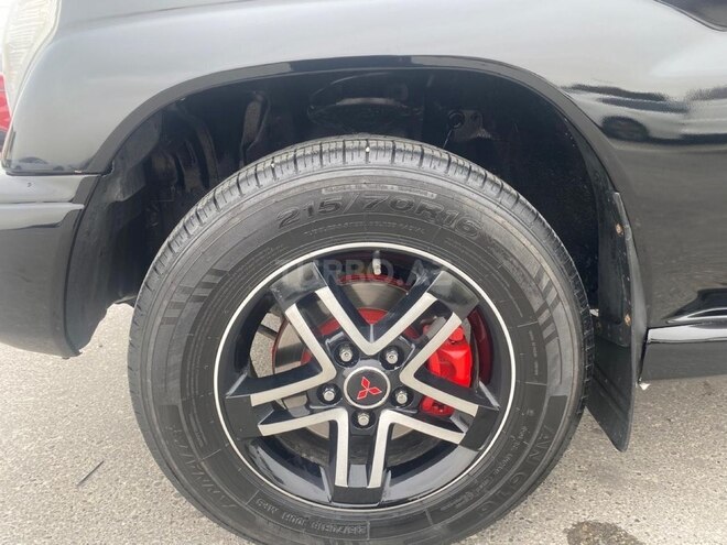 Mitsubishi Pajero io 1999, 243,700 km - 1.8 l - Bakı