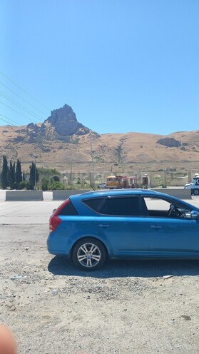 Kia Ceed 2009, 366,000 km - 1.6 л - Sumqayıt