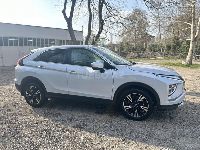 Mitsubishi Eclipse Cross 2022, 51,000 km - 2.0 л - Bərdə