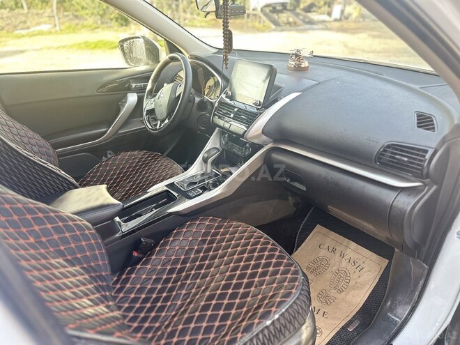 Mitsubishi Eclipse Cross 2022, 51,000 km - 2.0 л - Bərdə