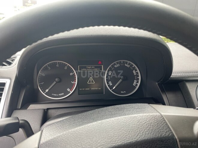 Land Rover Discovery 2011, 243,000 km - 5.0 l - Bakı