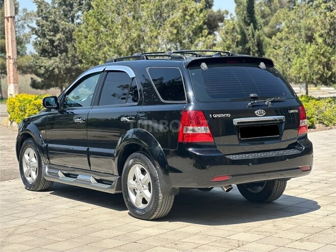 Kia Sorento 2007, 189,000 km - 2.5 l - Salyan