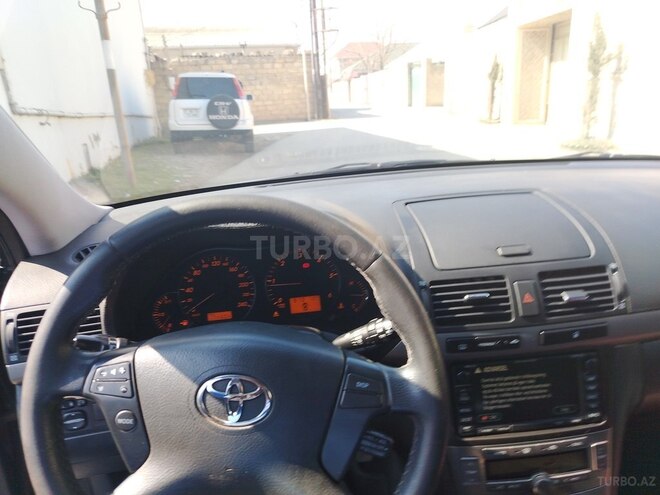 Toyota Avensis 2008, 170,000 km - 2.0 l - Quba