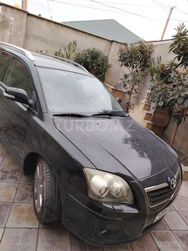 Toyota Avensis 2008, 170,000 km - 2.0 l - Quba