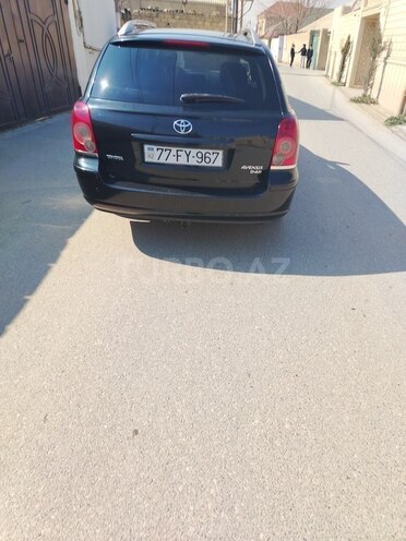 Toyota Avensis 2008, 170,000 km - 2.0 l - Quba
