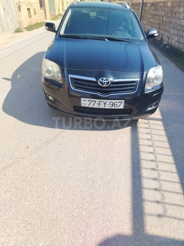 Toyota Avensis 2008, 170,000 km - 2.0 l - Quba