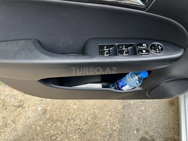 Hyundai i30 2009, 295,000 km - 1.4 l - Bakı
