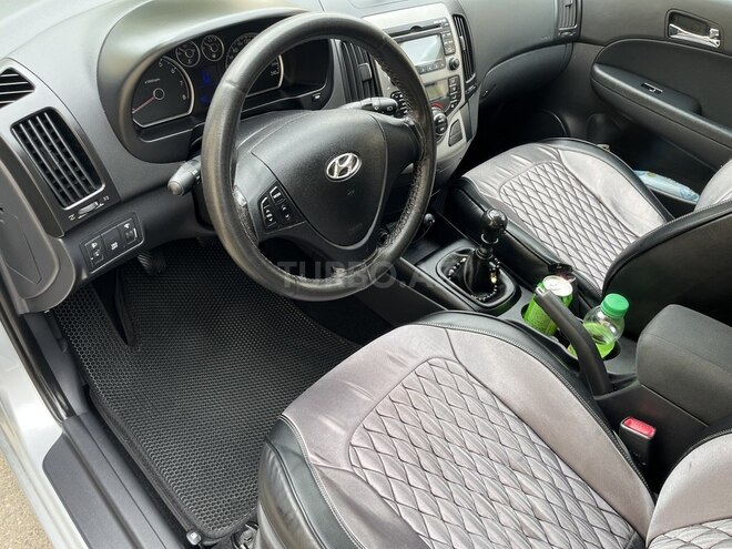 Hyundai i30 2009, 295,000 km - 1.4 l - Bakı