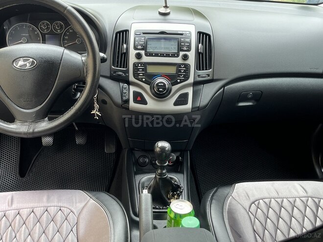 Hyundai i30 2009, 295,000 km - 1.4 l - Bakı