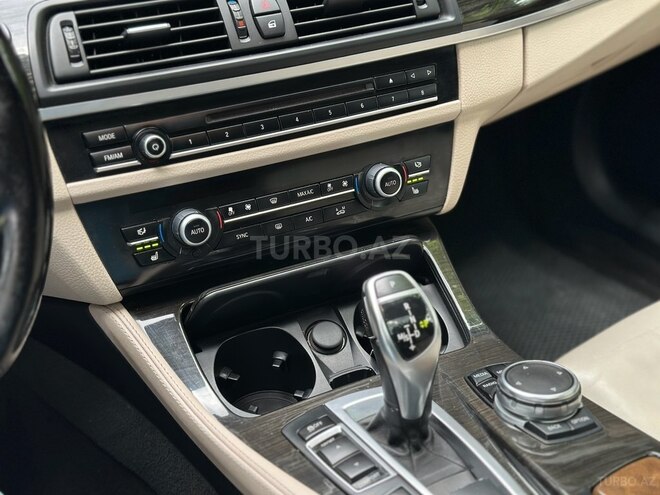 BMW 528 2015, 123,000 km - 2.0 l - Gəncə