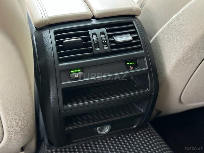 BMW 528 2015, 123,000 km - 2.0 l - Gəncə