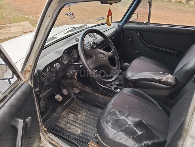 LADA (VAZ) 2106 1981, 58,000 km - 1.5 l - Salyan