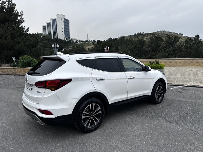 Hyundai Santa Fe 2016, 168,700 km - 2.0 л - Bakı
