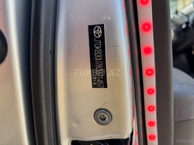 Toyota Prius 2008, 378,196 km - 1.5 l - Salyan