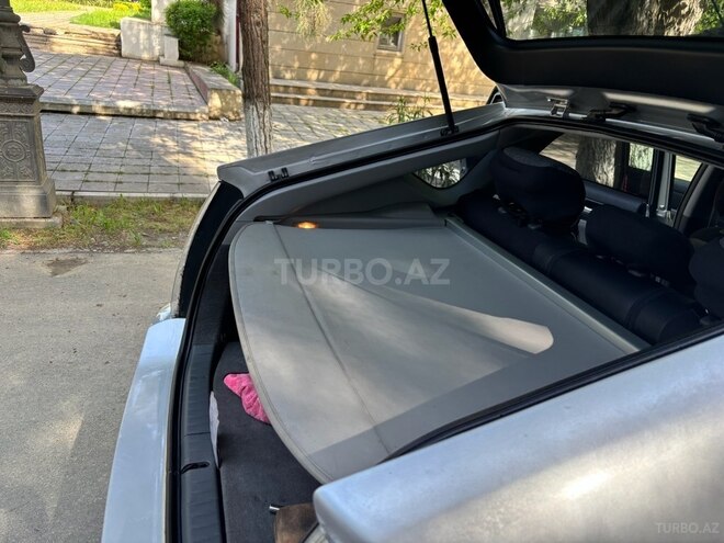 Toyota Prius 2008, 378,196 km - 1.5 l - Salyan