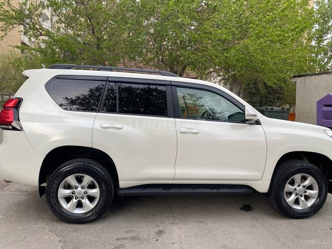 Toyota Land Cruiser Prado 2010, 147,000 km - 2.7 l - Bakı
