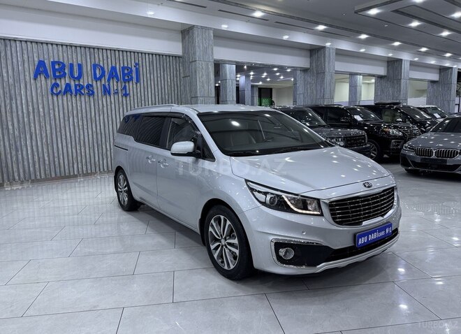 Kia Carnival 2015, 217,000 km - 2.2 l - Bakı