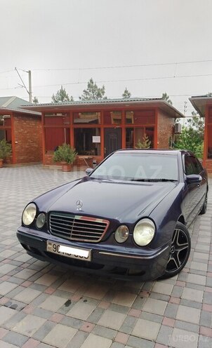 Mercedes E 220 d 2001, 216,318 km - 2.2 л - Şirvan