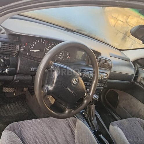 Opel Omega 1996, 285,533 km - 2.0 l - Bakı