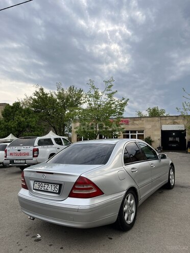 Mercedes C 240 2000, 243,167 km - 2.4 l - Ağstafa