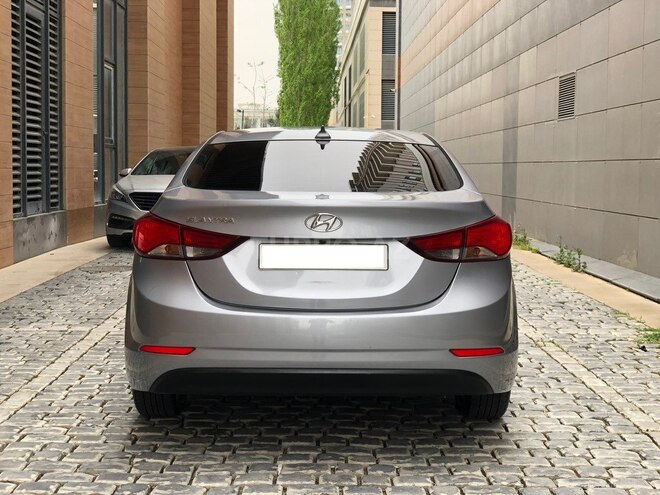 Hyundai Elantra 2015, 169,000 km - 1.8 л - Bakı