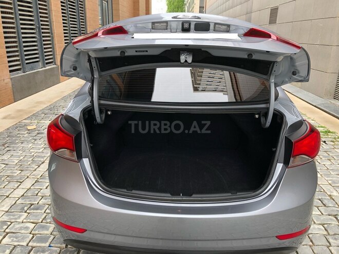 Hyundai Elantra 2015, 169,000 km - 1.8 л - Bakı