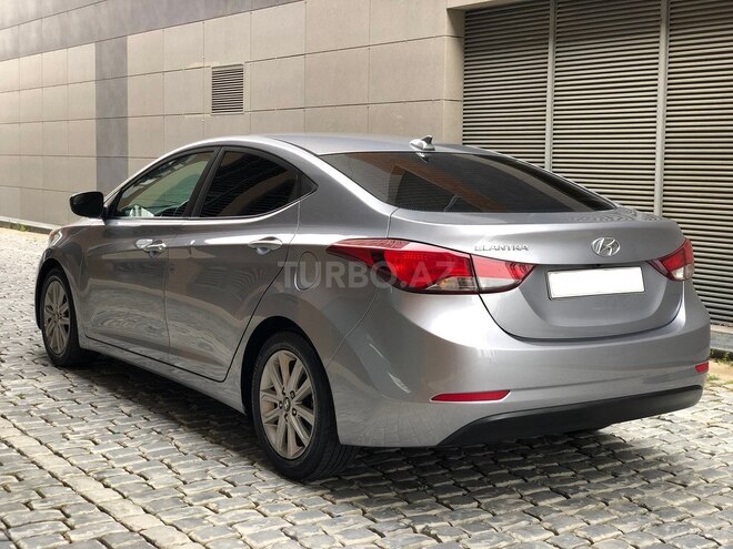 Hyundai Elantra 2015, 169,000 km - 1.8 л - Bakı