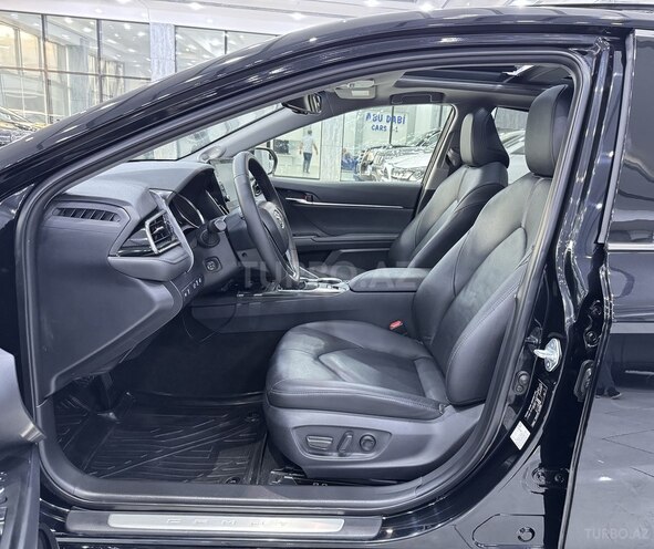 Toyota Camry 2021, 83,500 km - 2.5 l - Bakı