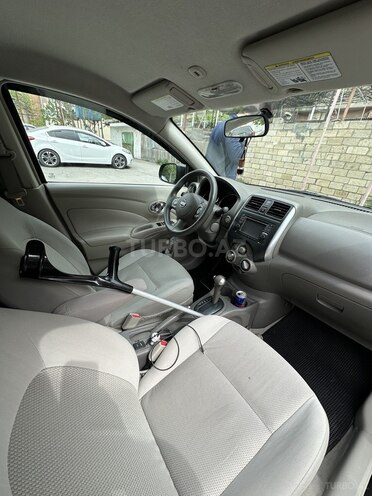 Nissan Sunny 2013, 166,138 km - 1.5 л - Bakı
