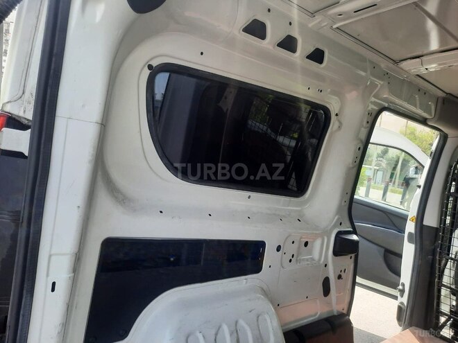 Fiat Doblo 2017, 110,935 km - 1.3 л - Bakı