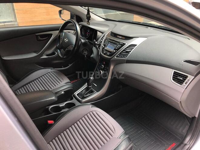Hyundai Elantra 2015, 169,000 km - 1.8 л - Bakı