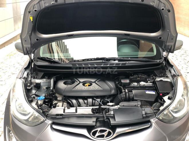 Hyundai Elantra 2015, 169,000 km - 1.8 л - Bakı