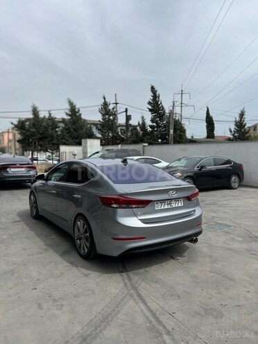 Hyundai Elantra 2017, 53,300 km - 2.0 л - Bakı