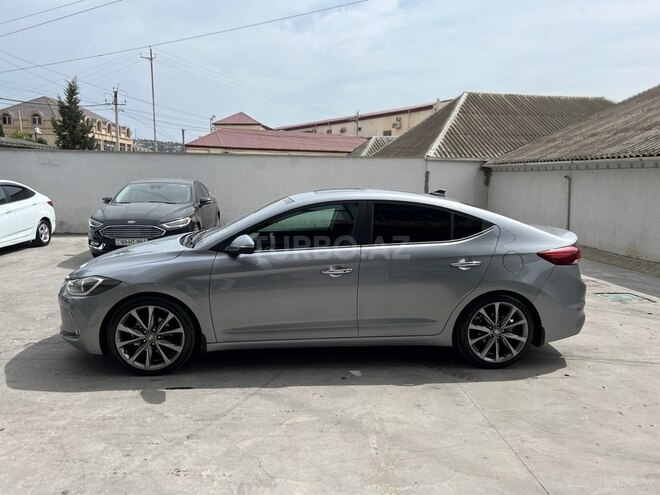 Hyundai Elantra 2017, 53,300 km - 2.0 л - Bakı