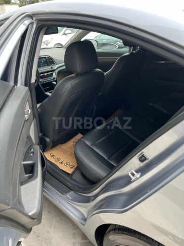 Hyundai Elantra 2017, 53,300 km - 2.0 л - Bakı