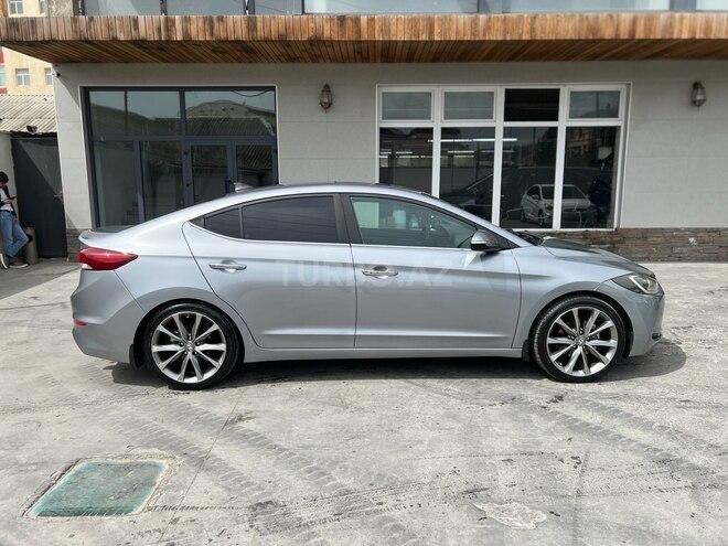 Hyundai Elantra 2017, 53,300 km - 2.0 л - Bakı
