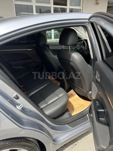 Hyundai Elantra 2017, 53,300 km - 2.0 л - Bakı