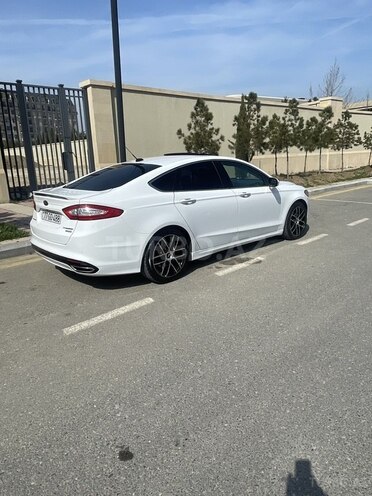 Ford Fusion (North America) 2014, 320,000 km - 2.0 л - Bakı
