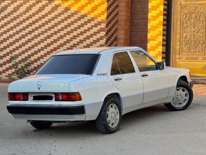 Mercedes 190 1993, 280,000 km - 2.0 л - Bakı