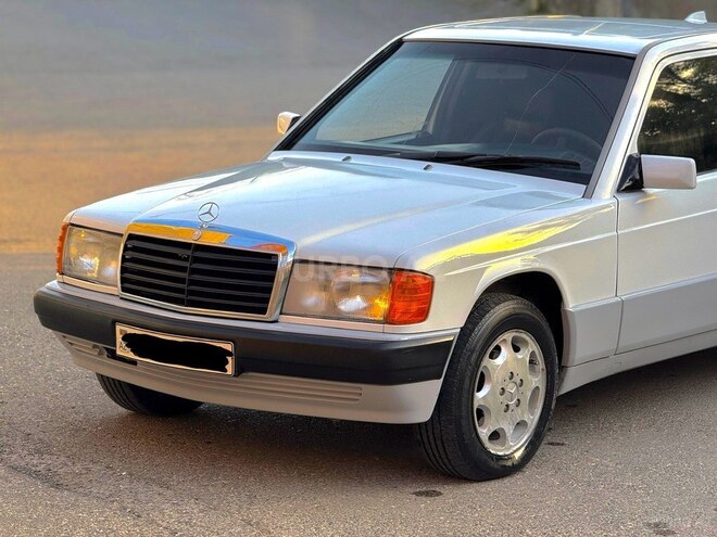 Mercedes 190 1993, 280,000 km - 2.0 л - Bakı