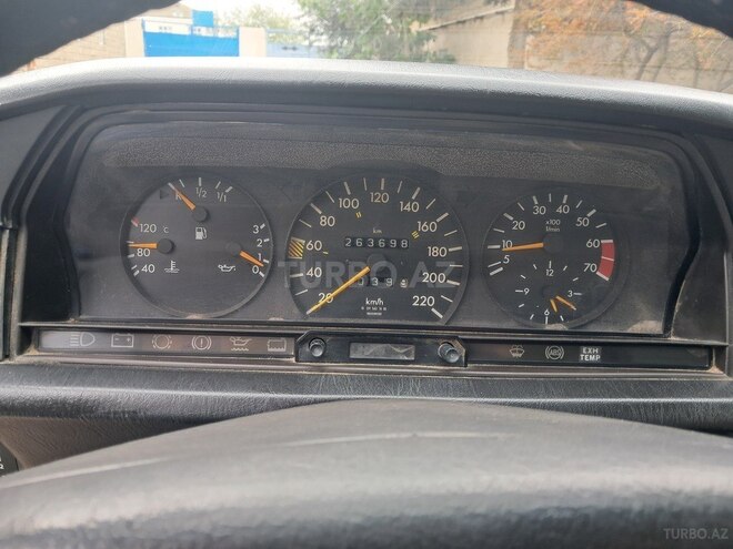 Mercedes 190 1992, 263,698 km - 2.0 l - Bakı
