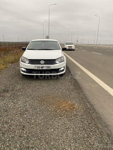 Volkswagen Polo 2018, 250,000 km - 1.6 l - Bərdə
