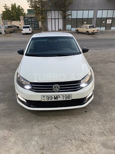 Volkswagen Polo 2018, 250,000 km - 1.6 l - Bərdə