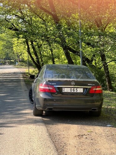 Mercedes E 350 2009, 373,500 km - 3.5 l - Bakı