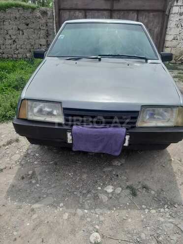 LADA (VAZ) 2109 1990, 200,000 km - 1.6 l - Quba