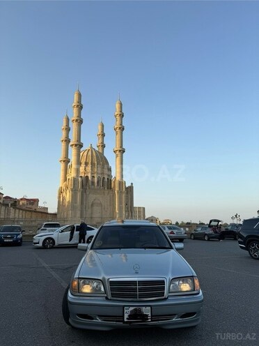 Mercedes C 230 1997, 360,000 km - 2.3 л - Bakı
