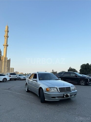 Mercedes C 230 1997, 360,000 km - 2.3 л - Bakı